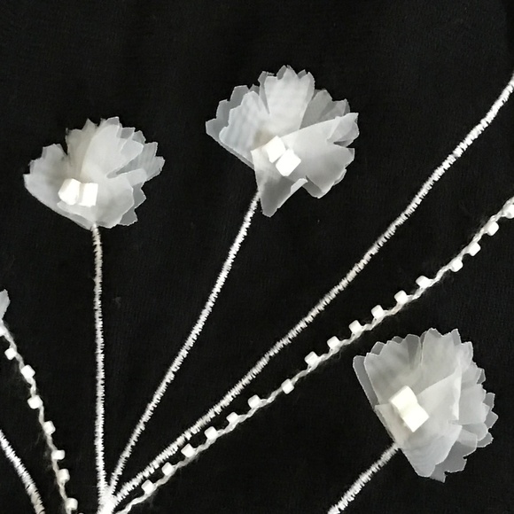 ALFANI Sweater Black with White Tulle Flowers Women’s 2X - Picture 7 of 16